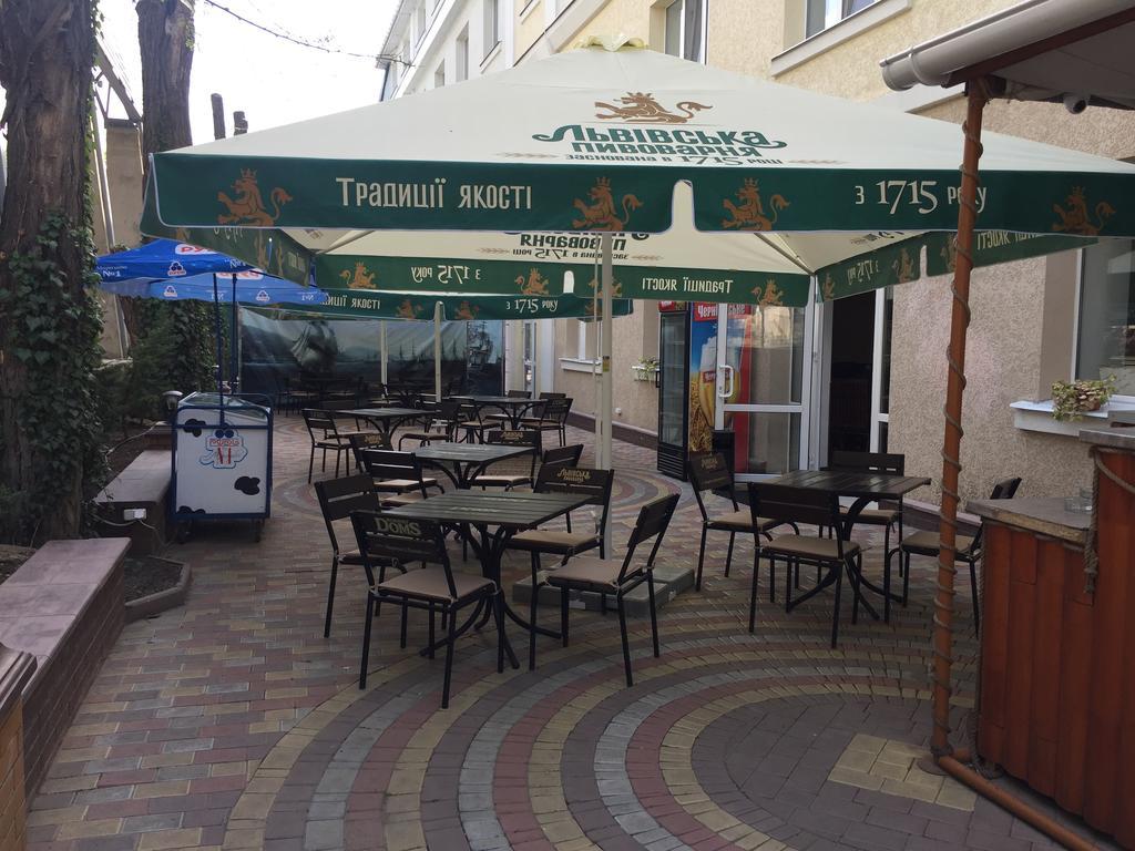 Karavella Hotel Mykolaiv Exterior photo